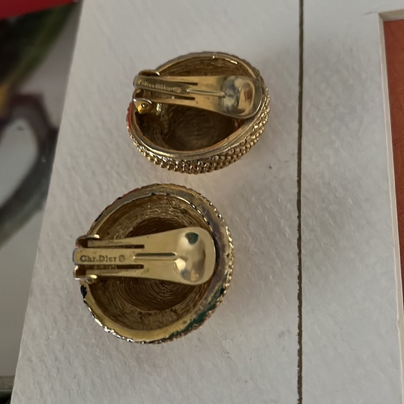 •🍒SHOP CLOSING🍒FINAL PRICE🍒VINTAGE DIOR SIGNED ESTATE SALE EARRING CLIP 90’s• - Picture 4 of 9